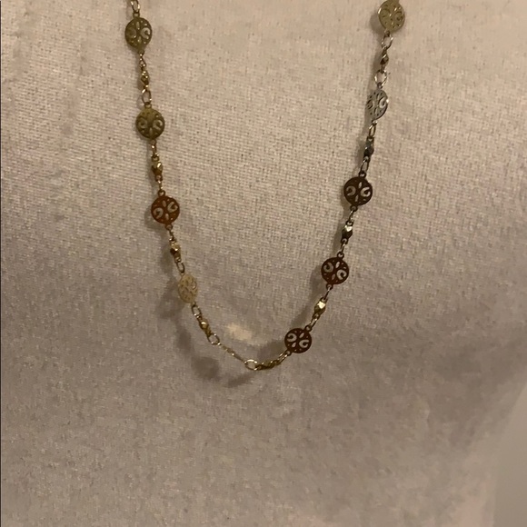 A long hold detail necklace - Picture 2 of 2